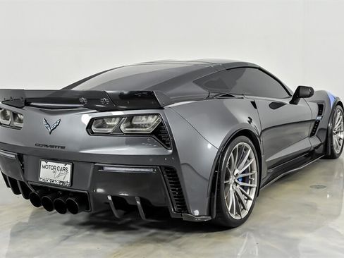Used 2017 Chevrolet Corvette Grand Sport RWD image 10