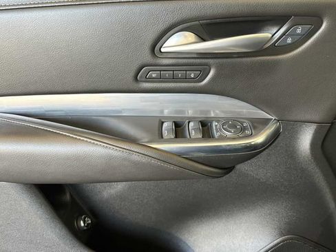 Certified 2025 Cadillac XT4 Premium Luxury image 7