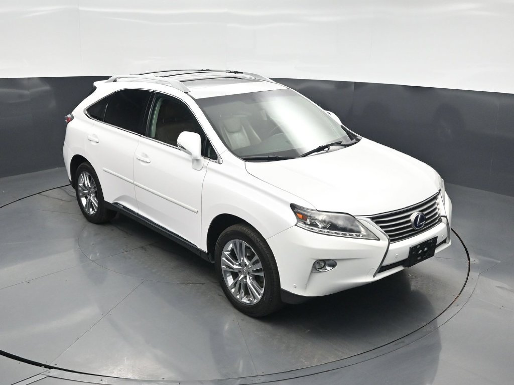 Used 2015 Lexus RX 450h AWD image 39