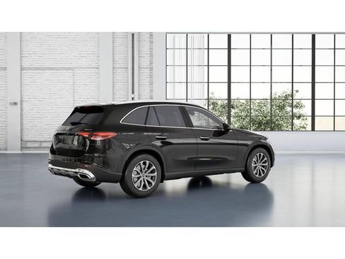 Used 2026 Mercedes-Benz GLC 300 4MATIC image 20