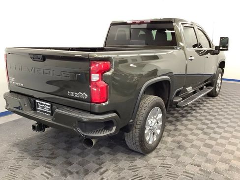 Used 2023 Chevrolet Silverado 2500 High Country w/ Technology Package AWD/4WD image 22