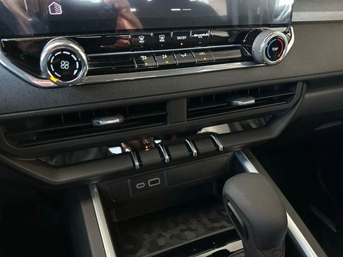 Used 2026 Chevrolet Colorado W/T w/ WT Custom Package image 25