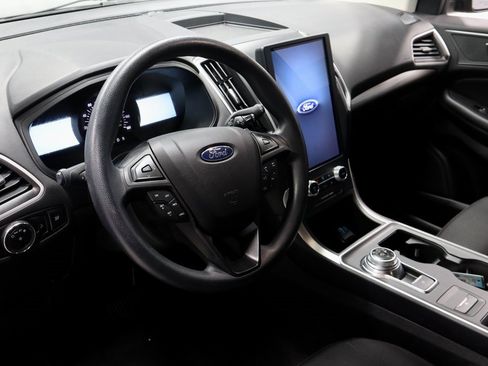 Certified 2023 Ford Edge SE image 25
