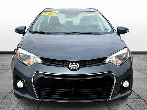 Used 2016 Toyota Corolla S image 3