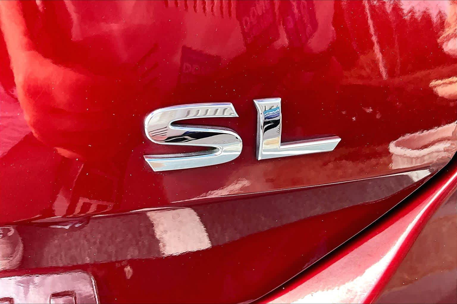 Used 2018 Nissan Rogue SL FWD image 10