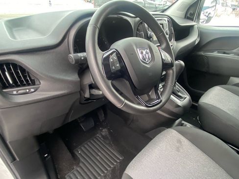 Used 2022 RAM ProMaster City Tradesman image 17