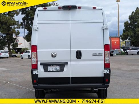Used 2026 RAM ProMaster 2500 w/ Convenience Group FWD image 6