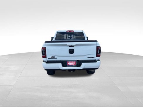 Used 2023 RAM 2500 Laramie AWD/4WD image 4