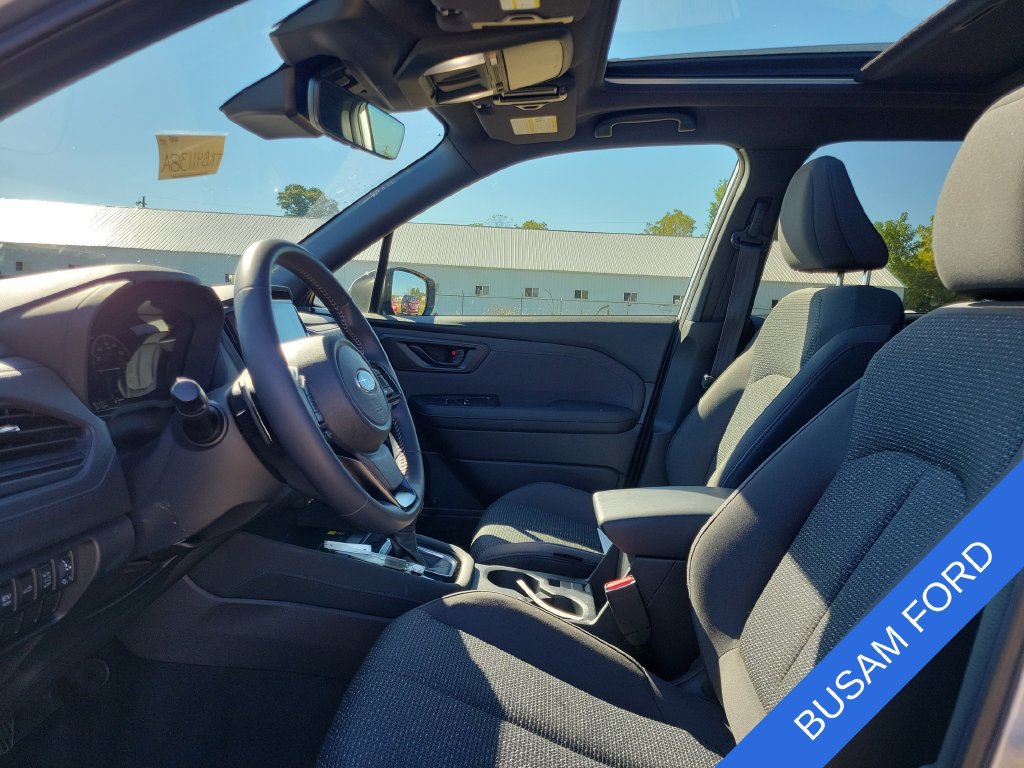 Used 2025 Subaru Forester Premium AWD/4WD image 13
