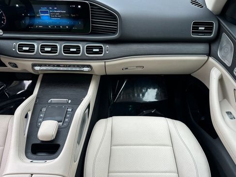 Certified 2022 Mercedes-Benz GLE 350 4MATIC image 30