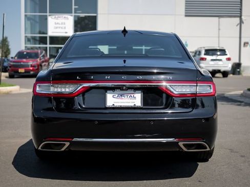 Used 2020 Lincoln Continental AWD w/ Premium Package image 10
