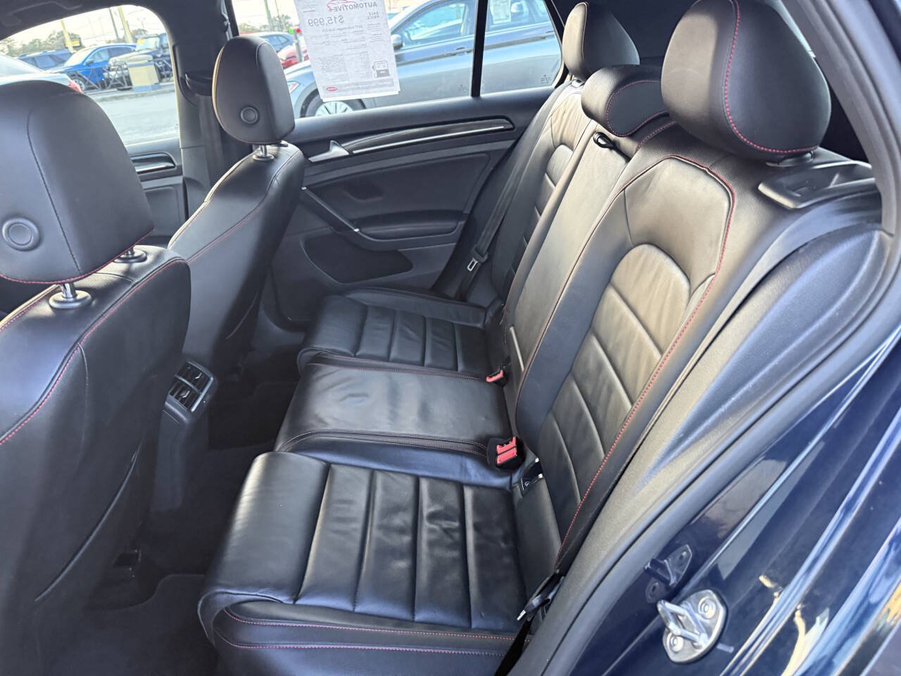 Used 2017 Volkswagen GTI SE FWD image 33