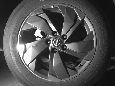 Used 2025 Nissan Rogue SV FWD image 15