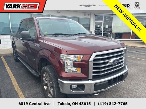 Used 2016 Ford F150 XLT w/ Equipment Group 302A Luxury image 1