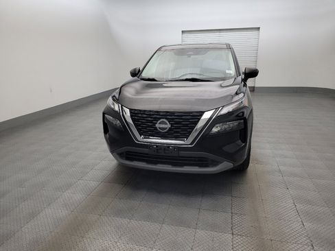 Used 2023 Nissan Rogue S FWD image 15