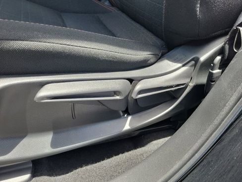 Certified 2025 Honda HR-V Sport image 19