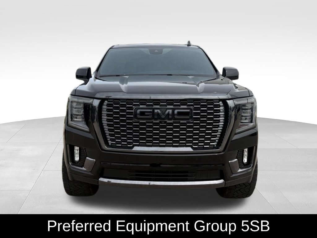 Used 2024 GMC Yukon Denali Ultimate AWD/4WD image 2