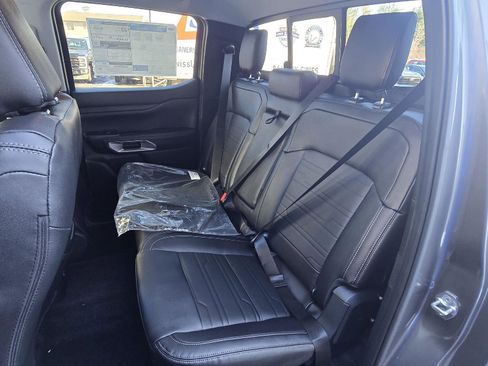 New 2025 Ford Ranger Lariat w/ FX4 Off-Road Package AWD/4WD image 14