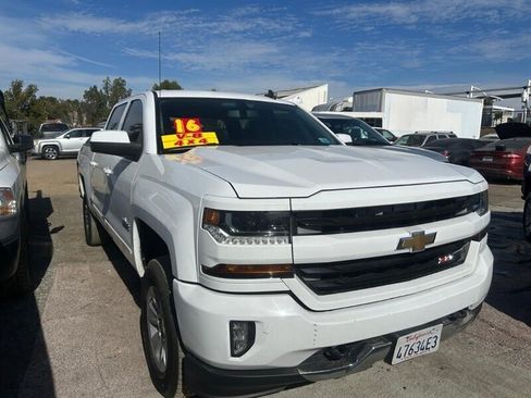 Used 2016 Chevrolet Silverado 1500 LT w/ Texas Edition image 40