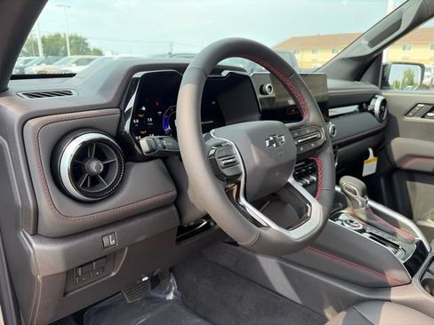 New 2026 Chevrolet Colorado Z71 w/ Technology Package AWD/4WD image 18