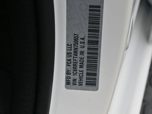 Used 2021 RAM 1500 Big Horn RWD image 15