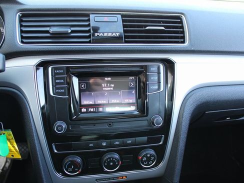 Used 2018 Volkswagen Passat 2.0T S w/ Driver Assistance Package image 15