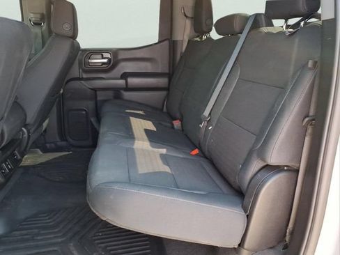Used 2025 Chevrolet Silverado 1500 Custom Trail Boss w/ LPO, Dark Essentials Package AWD/4WD image 19