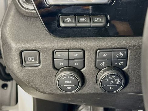 Used 2024 Chevrolet Silverado 1500 LTZ w/ LTZ Premium Package AWD/4WD image 10