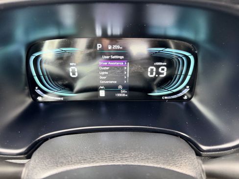 Used 2025 Kia Soul LX w/ LX Technology Package image 40