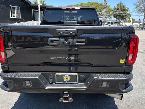 Used 2021 GMC Sierra 2500 Denali w/ Denali Ultimate Package AWD/4WD image 7
