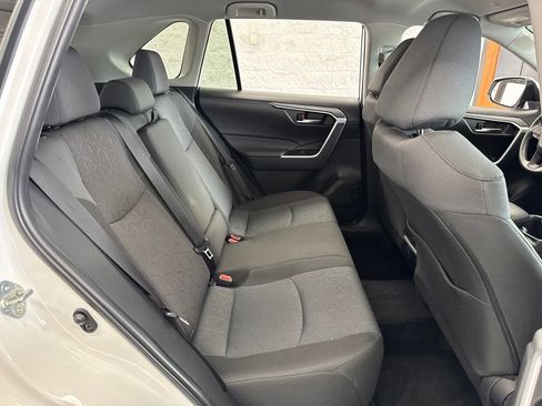 Certified 2025 Toyota RAV4 XLE AWD/4WD image 39