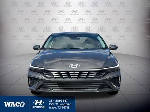New 2026 Hyundai Elantra SE image 14
