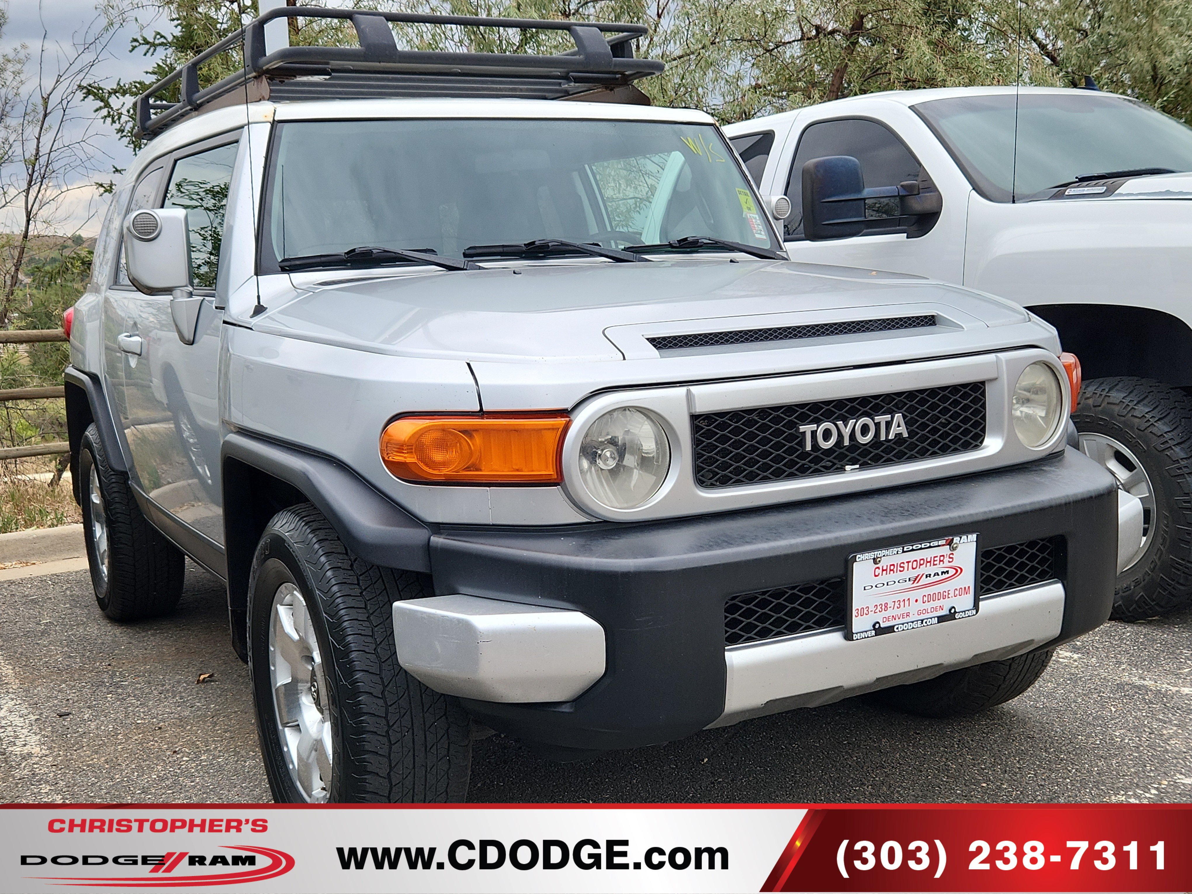 Used 2007 Toyota FJ Cruiser 4WD w/ Convenience Pkg image 1