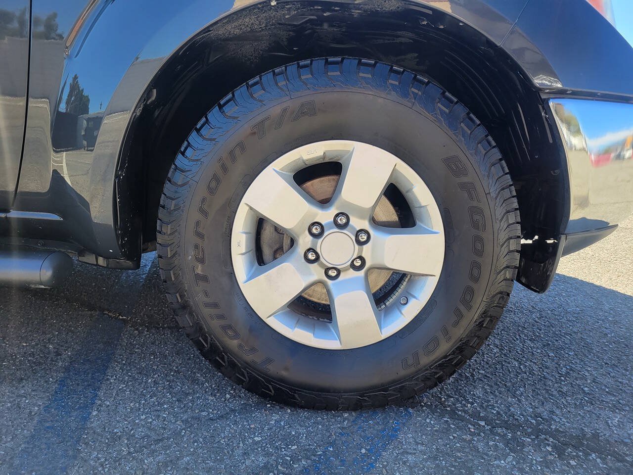 Used 2011 Nissan Frontier SV RWD image 14