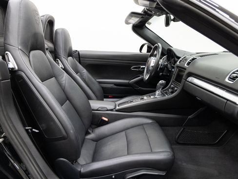 Used 2016 Porsche Boxster Black Edition image 18