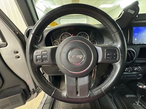 Used 2017 Jeep Wrangler Sport w/ Quick Order Package 24S AWD/4WD image 23