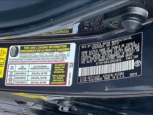 Certified 2018 Toyota Camry XLE image 17