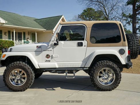 Used 2002 Jeep Wrangler Sahara AWD/4WD image 3