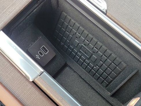 Used 2025 Lincoln Navigator Reserve AWD/4WD image 29