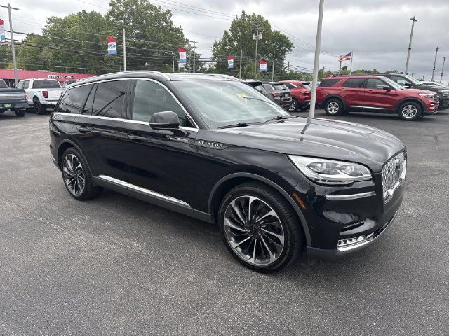 Used 2021 Lincoln Aviator Reserve w/ Equipment Group 202A AWD/4WD image 11