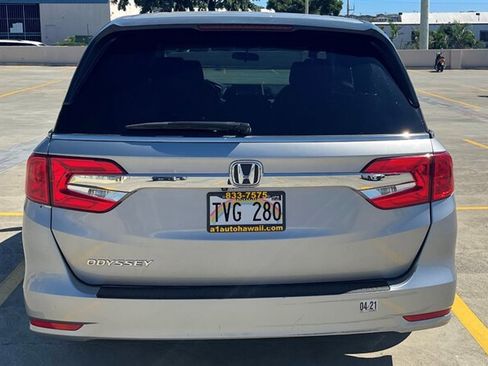 Used 2019 Honda Odyssey LX image 8