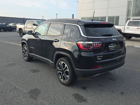 Used 2023 Jeep Compass Limited AWD/4WD image 7