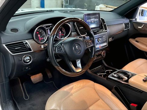 Used 2017 Mercedes-Benz GLS 550 4MATIC image 16