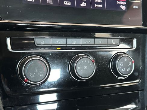 Used 2019 Volkswagen GTI Rabbit Edition FWD image 20