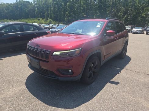 Used 2019 Jeep Cherokee Latitude Plus AWD/4WD image 5