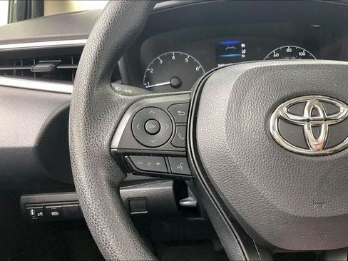 Used 2023 Toyota Corolla LE w/ LE Premium Package FWD image 23