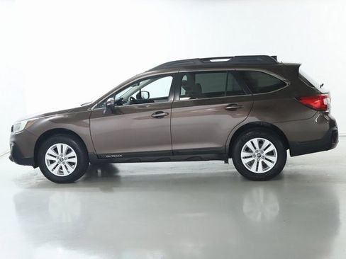 Used 2019 Subaru Outback 2.5i Premium image 39