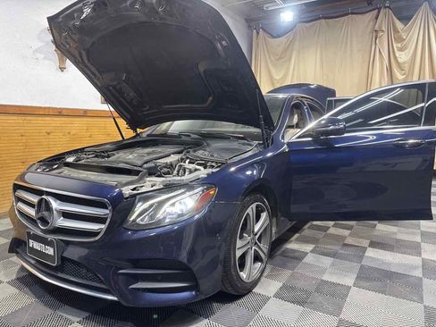 Used 2019 Mercedes-Benz E 300 4MATIC w/ Premium 1 Package image 10