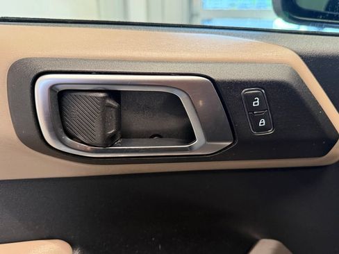 Used 2022 Ford Bronco Wildtrak AWD/4WD image 26