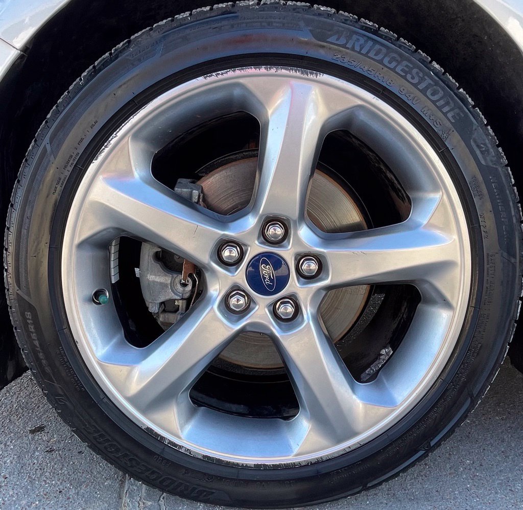 Used 2014 Ford Fusion SE FWD image 12